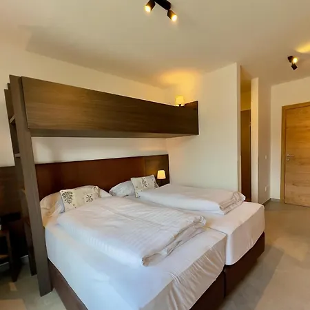 Chalet Almchalet Alpenglueck *