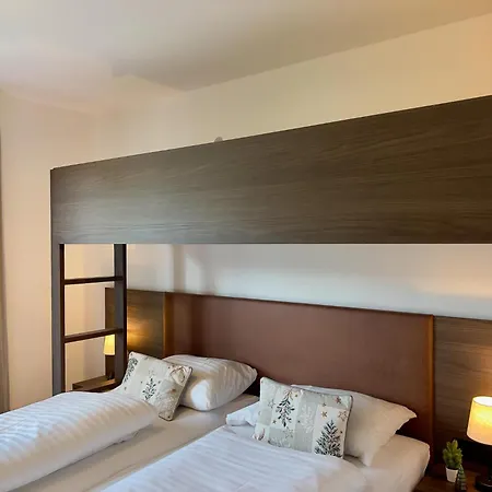 Chalet Almchalet Alpenglueck *