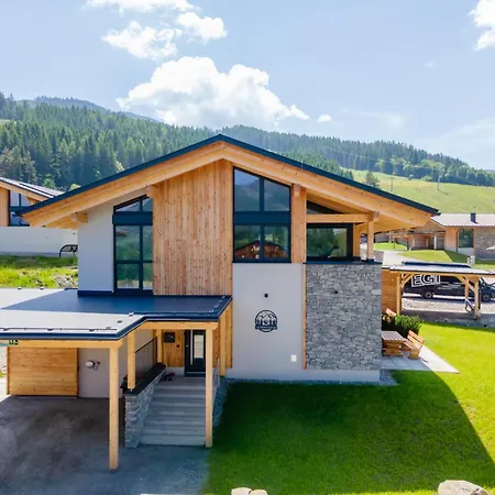Almchalet Alpenglueck Chalet