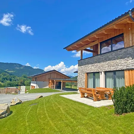 Almchalet Alpenglueck *