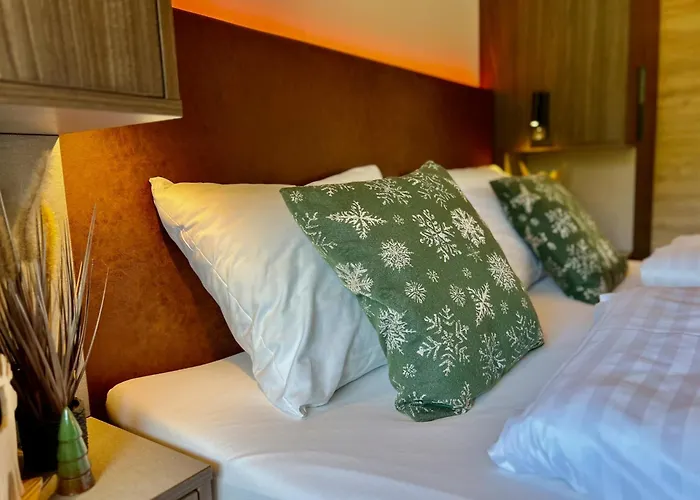 Almchalet Alpenglueck Chalet *