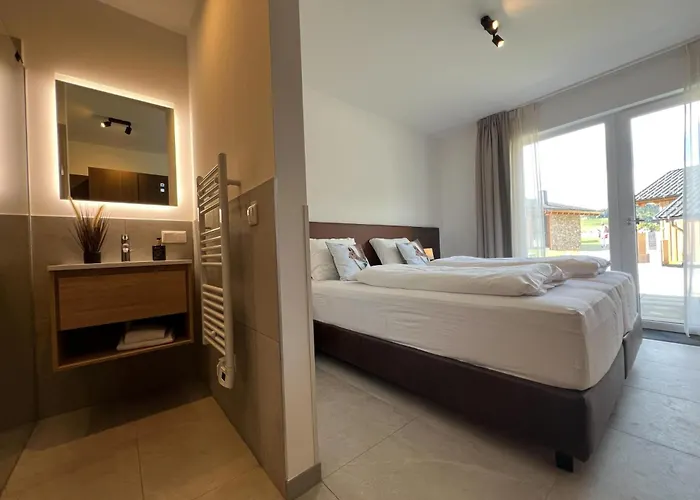 Almchalet Alpenglueck *