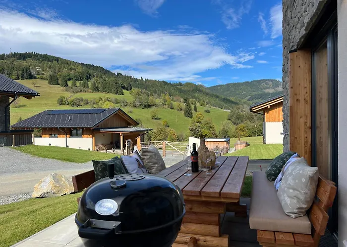 Almchalet Alpenglueck *